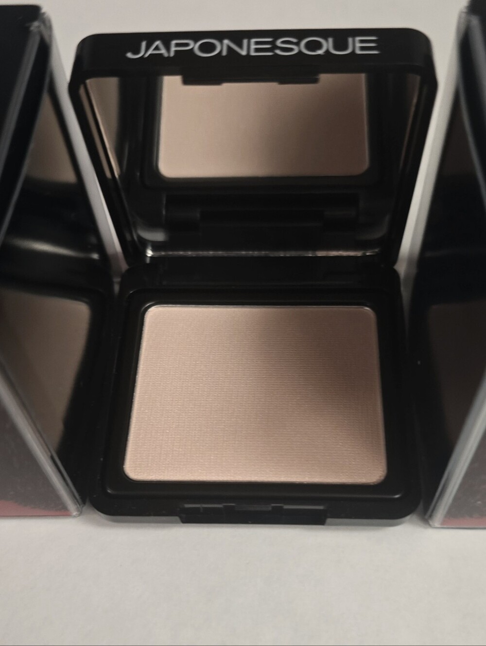JAPONESQUE Create Beauty Kumadori Collection Highlighter Shade 01 Golden Pearl